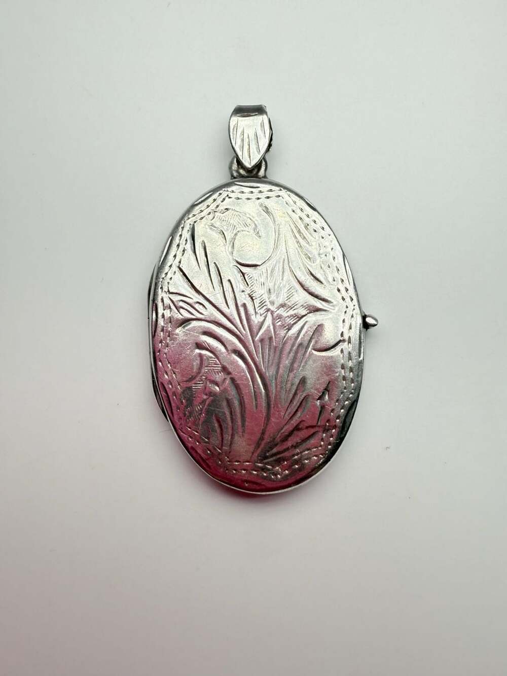 1940’s Vintage Sterling Silver Engraved Floral Oval Locket Pendant